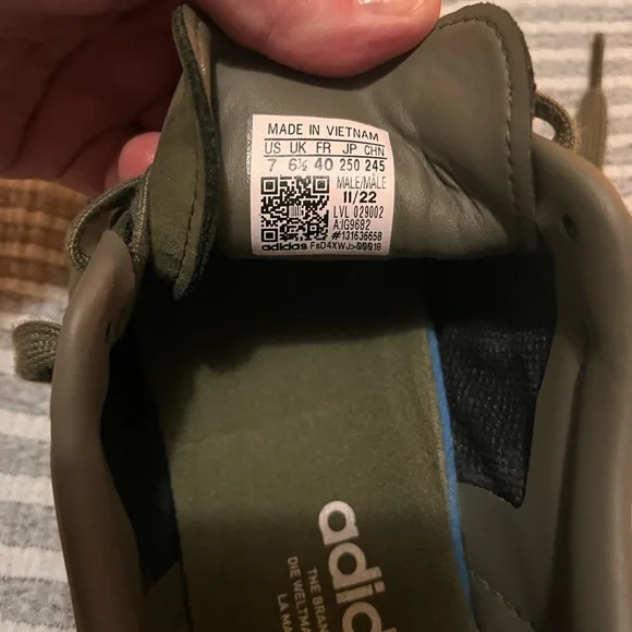 Adidas Sambas - Picture 3 of 4